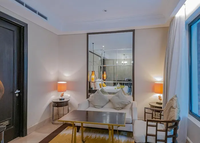Jambuluwuk Oceano 5*