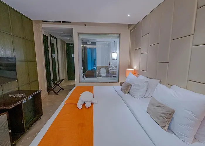 Jambuluwuk Oceano 5*